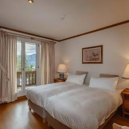 Luxurious Serviced Flat In 5 Star Park * Gstaad