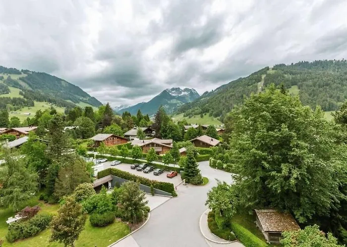 Luxurious Serviced Flat In 5 Star Park *