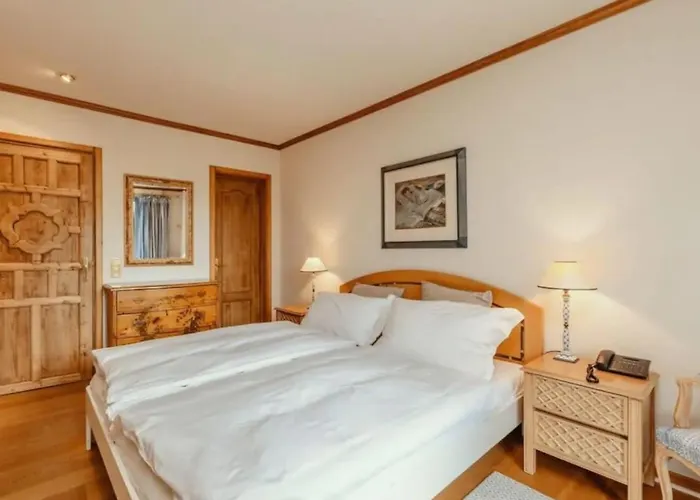 Luxurious Serviced Flat In 5 Star Park Apartman *