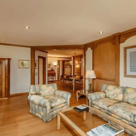 Luxurious Serviced Flat In 5 Star Park *